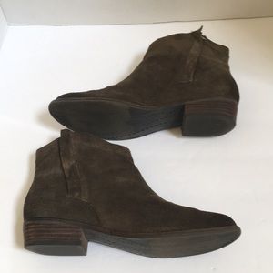 Doloe Vita womens 7 Olive Green shoe boots